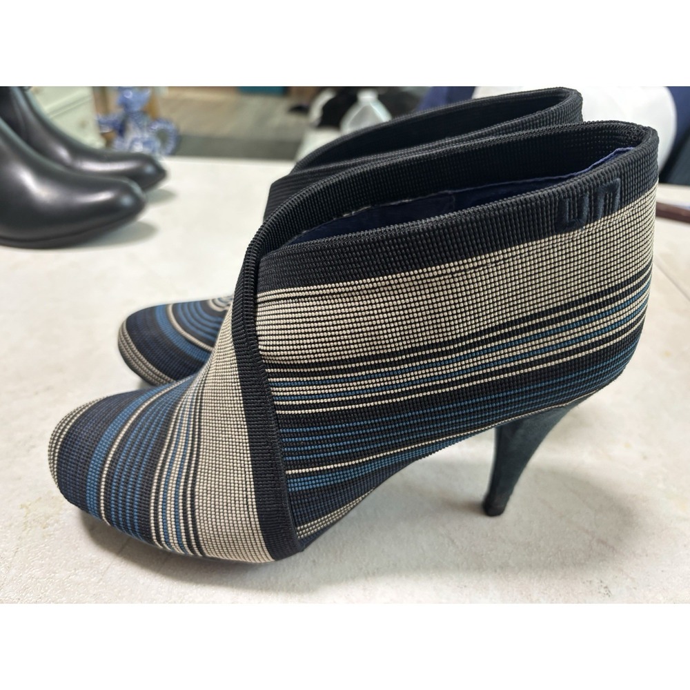 United Nude Women's Blue Black Yellow The Fold‎ Ankle Boot Mid Heel EU 40/US 9.5